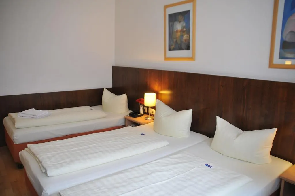***  Hotel Italia Munich Germany