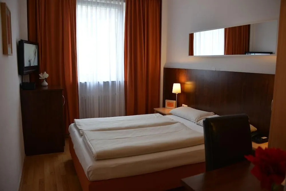 Hotel Italia Munich