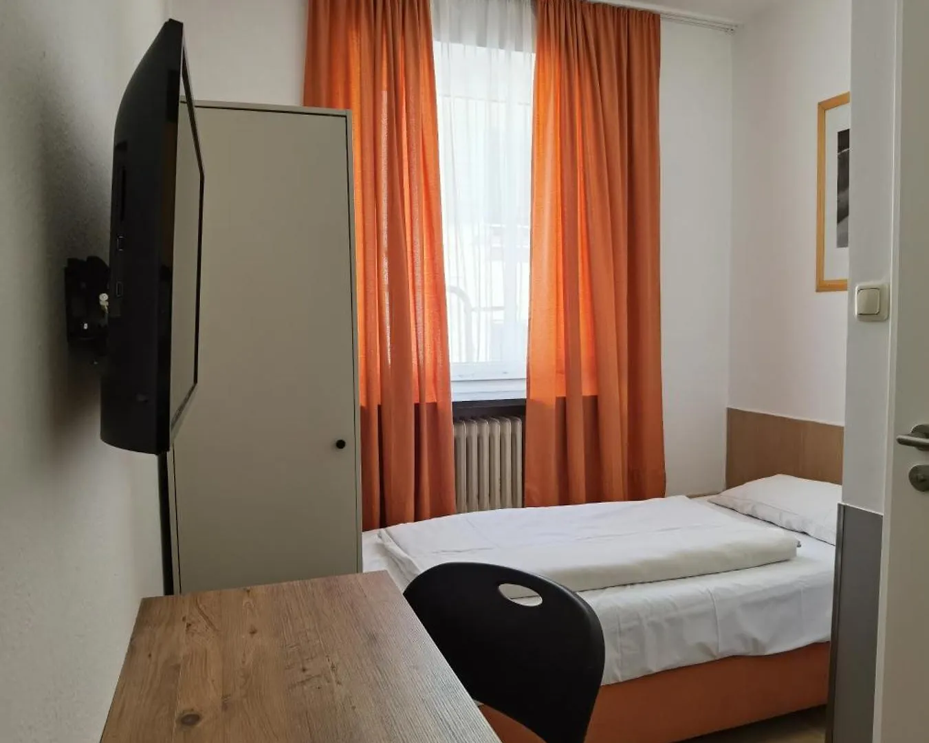 ***  Hotel Italia Munich Germany