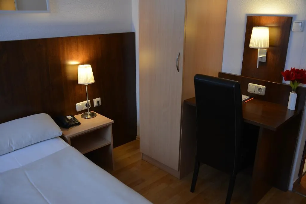 ***  Hotel Italia Munich Germany