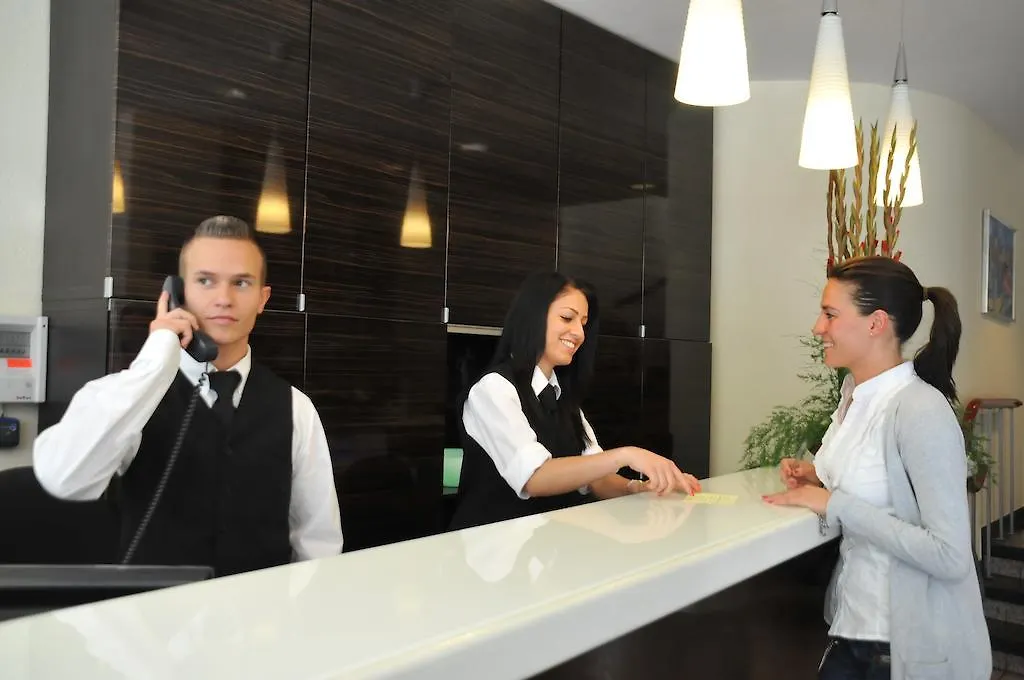 Hotel Italia Munich 3*,  Germany